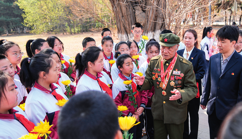 640 (2).png 瞭望:志愿軍老戰士的英雄本色-云南能投軍創(chuàng )產(chǎn)業(yè)投資有限公司
