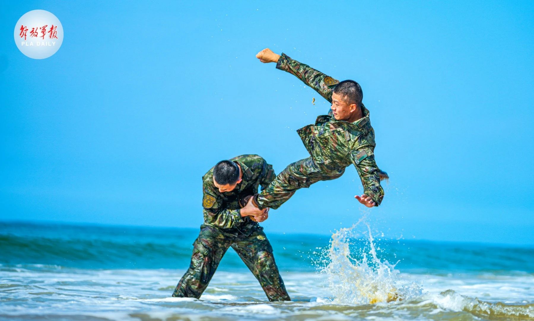“今天，我退役了……”揮淚告別，他們踏上新征程-云南能投軍創(chuàng  )產(chǎn)業(yè)投資有限公司