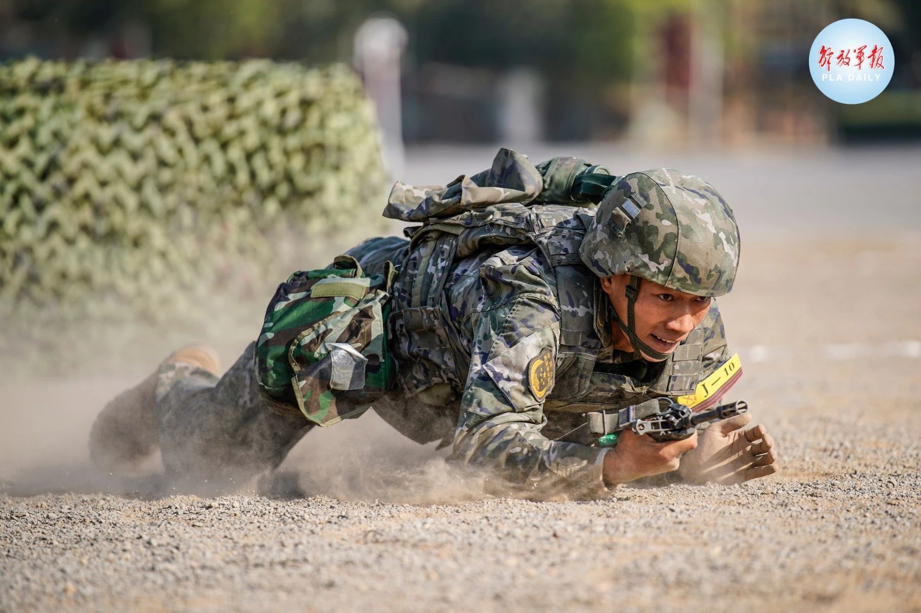 “今天，我退役了……”揮淚告別，他們踏上新征程-云南能投軍創(chuàng  )產(chǎn)業(yè)投資有限公司