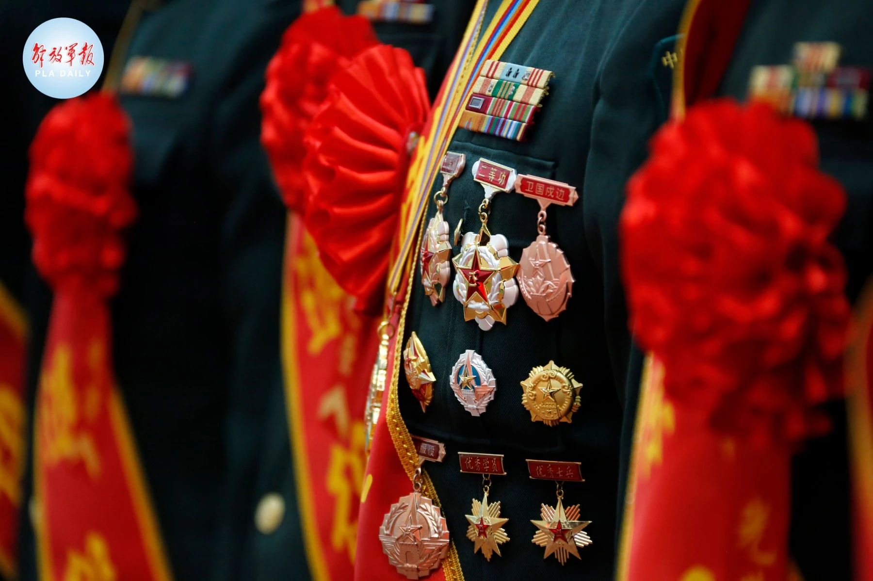 “今天，我退役了……”揮淚告別，他們踏上新征程-云南能投軍創(chuàng  )產(chǎn)業(yè)投資有限公司